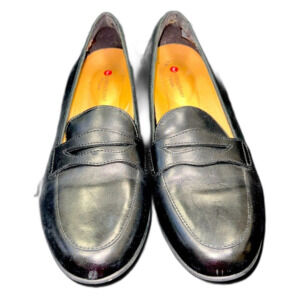 Unstructured Clarks loafers black mock penny loafer size 7